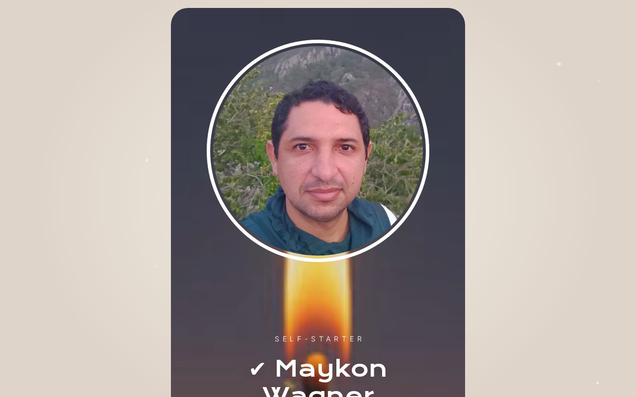 Carrd profile picture for @maykon